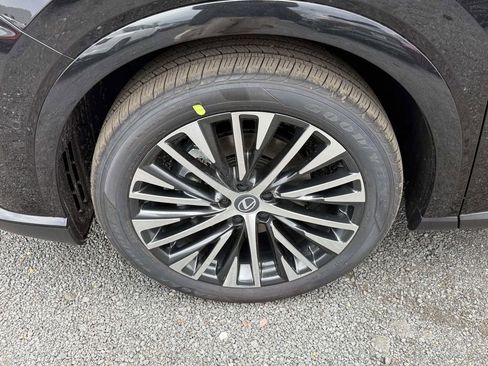 New 2026 Lexus RX 350h AWD/4WD image 7