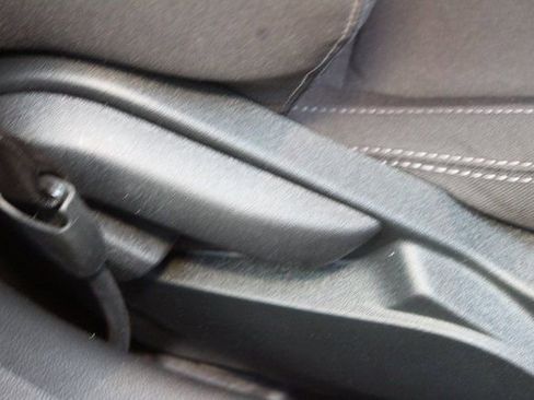 Used 2022 Ford Mustang Coupe image 10