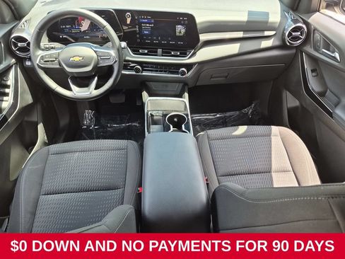 Used 2025 Chevrolet Equinox LT FWD image 26