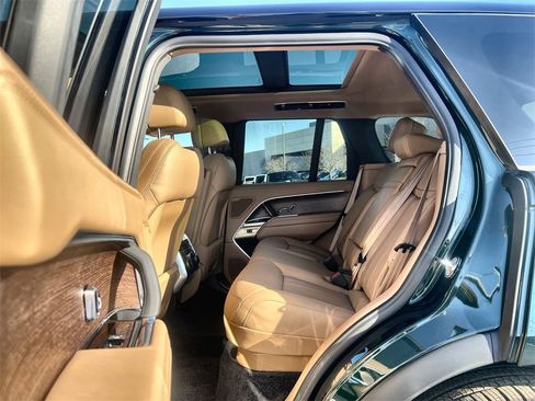 New 2026 Land Rover Range Rover SE image 15