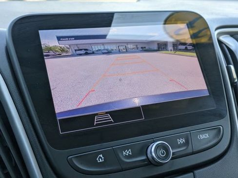 Used 2023 Chevrolet Malibu LT FWD image 28