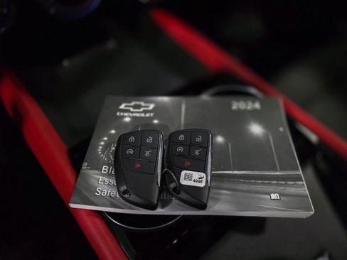 Used 2024 Chevrolet Blazer EV RS image 42