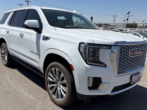 Used 2022 GMC Yukon Denali w/ Denali Ultimate Package AWD/4WD image 5