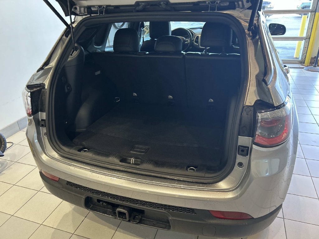 Used 2020 Jeep Compass High Altitude AWD/4WD image 15