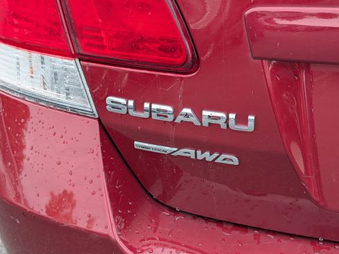 Used 2014 Subaru Legacy 3.6R Limited AWD/4WD image 5
