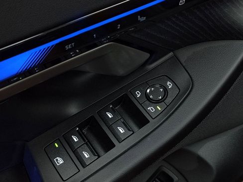 Certified 2025 BMW 540i xDrive image 12