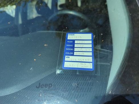 Used 2021 Jeep Grand Cherokee L Limited w/ Luxury Tech Group II image 6