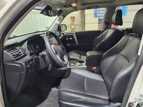 Used 2020 Toyota 4Runner Limited image 9