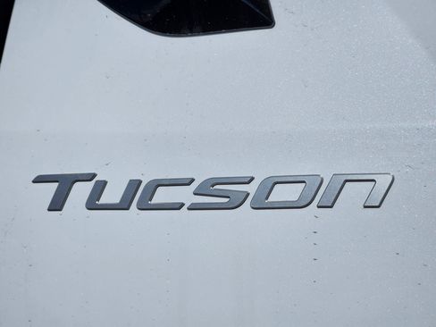 New 2026 Hyundai Tucson Limited AWD/4WD image 13