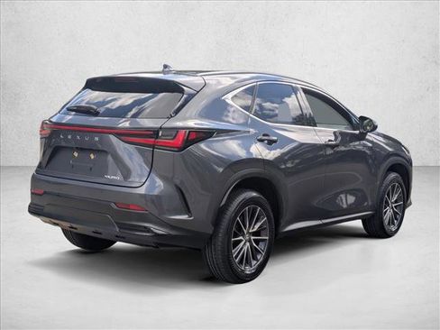 Used 2024 Lexus NX 250 FWD image 5