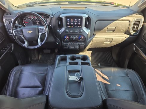 Used 2020 Chevrolet Silverado 1500 LTZ AWD/4WD image 11