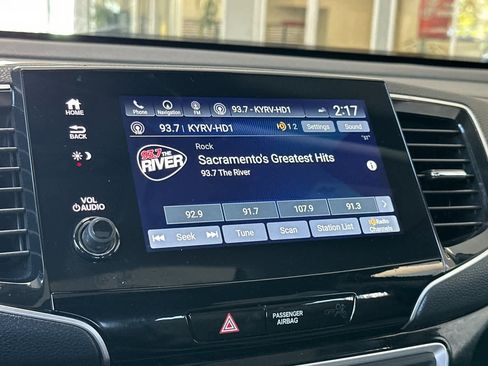 Used 2019 Honda Pilot Touring image 22