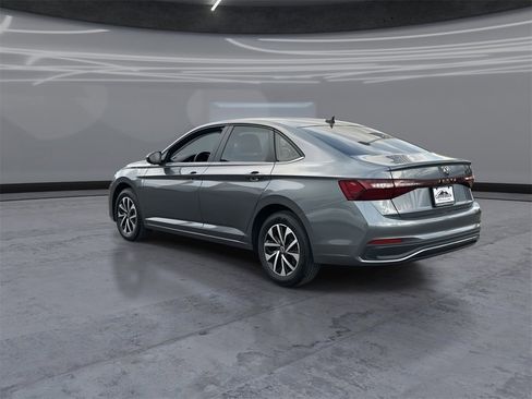 Certified 2025 Volkswagen Jetta S image 4