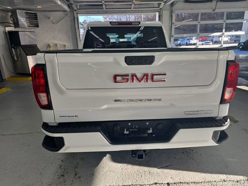 Certified 2024 GMC Sierra 1500 Elevation image 4