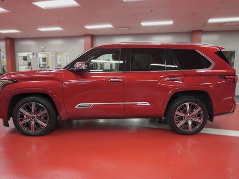 Certified 2023 Toyota Sequoia Capstone image 4