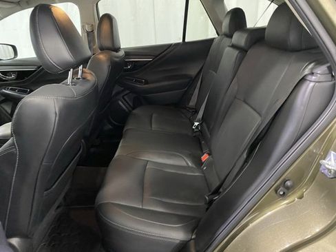 Used 2022 Subaru Outback Limited image 10