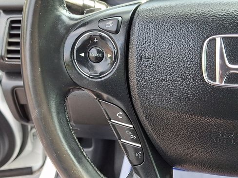 Used 2015 Honda Accord Sport image 21