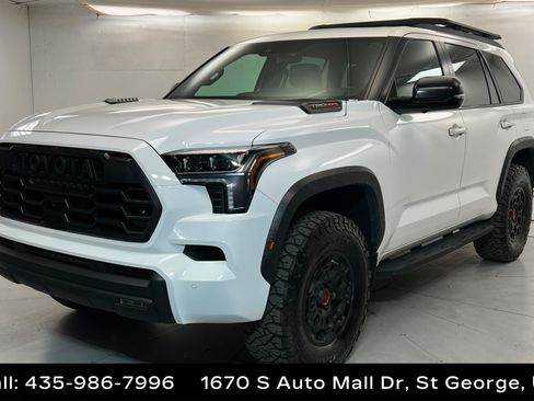 Used 2025 Toyota Sequoia TRD Pro AWD/4WD image 1