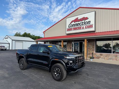 Used 2024 GMC Canyon AT4X AWD/4WD image 2