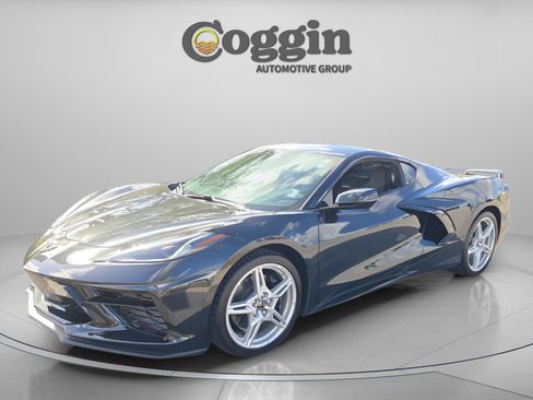 Used 2024 Chevrolet Corvette Stingray Coupe w/ Z51 Performance Package image 1