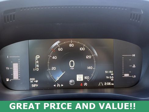 Used 2019 Volvo XC60 T5 Momentum image 16