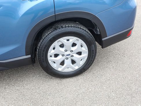 Used 2021 Subaru Forester image 3