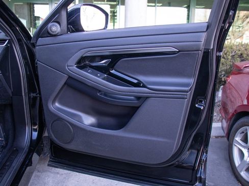 Used 2021 Land Rover Range Rover Evoque S image 20