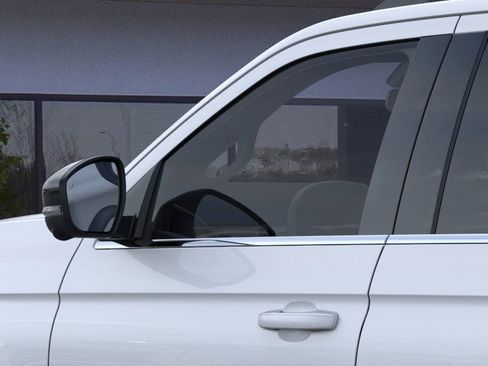 New 2026 Ford Expedition Active image 20