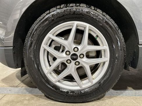 Used 2024 Ford Edge SEL image 29