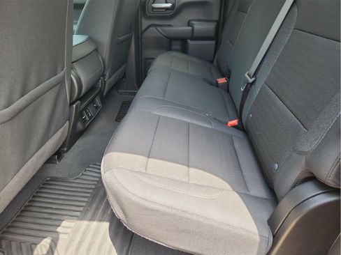 Used 2025 Chevrolet Silverado 1500 Custom RWD image 9