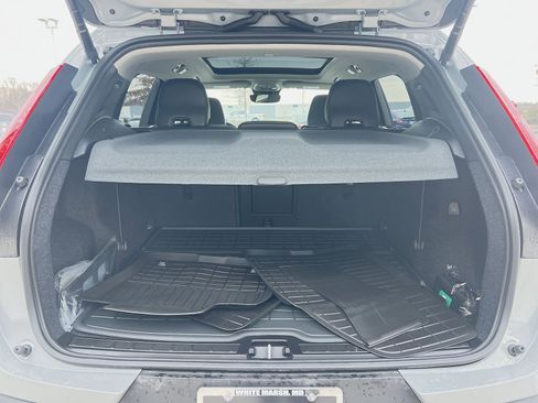 New 2026 Volvo XC40 B5 Plus w/ Protection Package Premier image 26