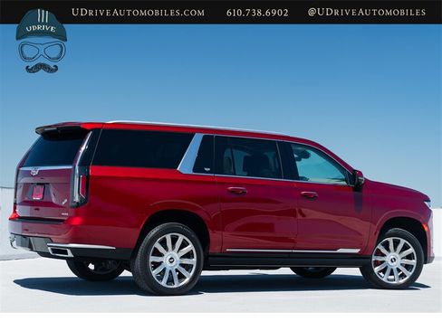 Used 2022 Cadillac Escalade ESV Premium Luxury Platinum AWD/4WD image 2