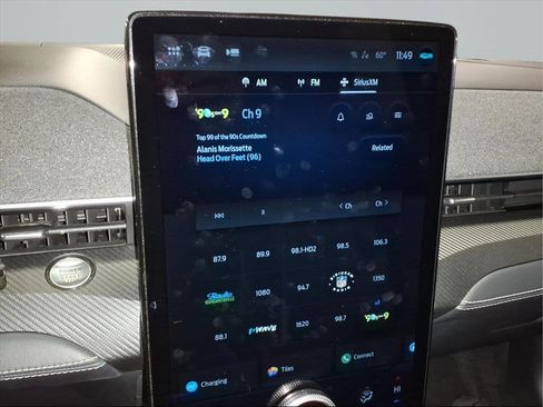 Used 2021 Ford Mustang Mach-E Premium image 5