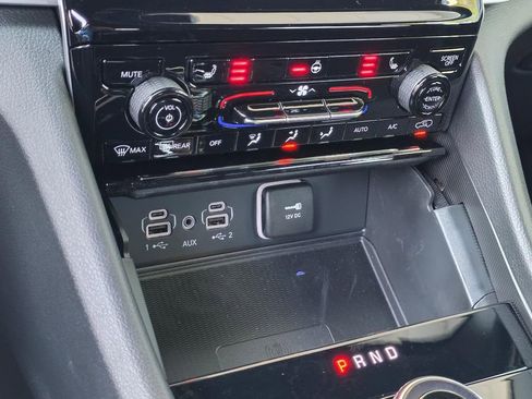 New 2025 Jeep Grand Cherokee L Altitude AWD/4WD image 24