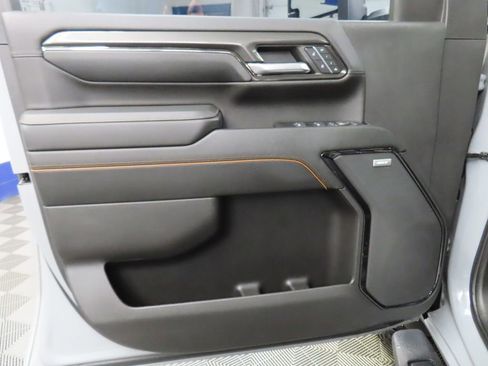 Used 2024 GMC Sierra 2500 AT4 w/ AT4 Premium Plus Package image 83