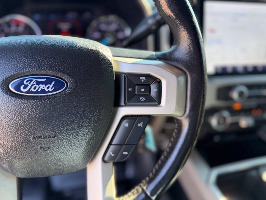 Used 2022 Ford F350 Lariat w/ Black Appearance Package AWD/4WD image 24