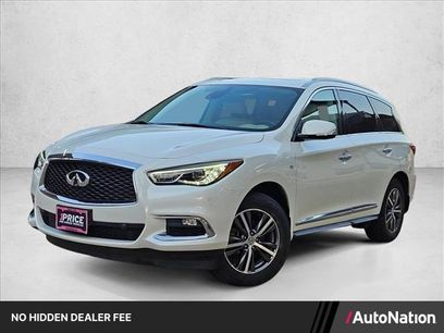 Used 2019 INFINITI QX60 Luxe w/ Essential Package