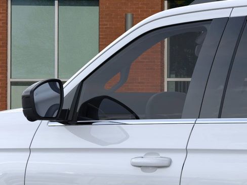 New 2025 Ford Expedition Active image 20