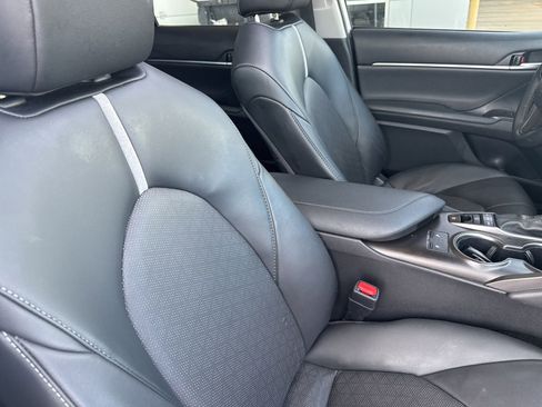Used 2023 Toyota Camry XSE FWD image 24