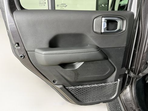 Used 2021 Jeep Wrangler Sahara w/ Cold Weather Group image 26