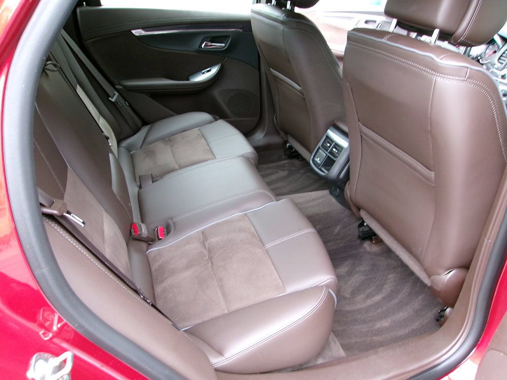 Used 2014 Chevrolet Impala LT FWD image 13