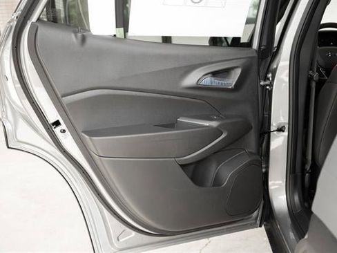 Used 2026 Chevrolet Trax RS w/ Driver Confidence Package image 2