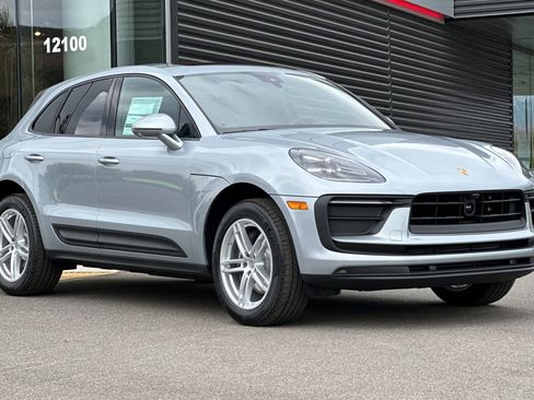 New 2026 Porsche Macan image 10