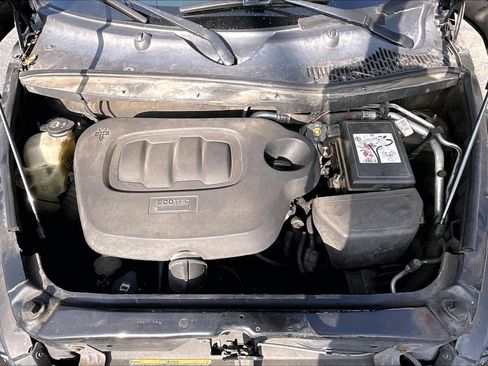 Used 2010 Chevrolet HHR LT image 10