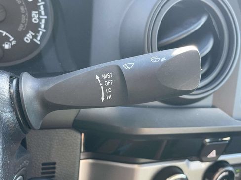 Used 2018 Toyota Tacoma SR w/ SR Convenience Package AWD/4WD image 24