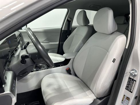 Certified 2024 Hyundai Kona SEL AWD/4WD image 15