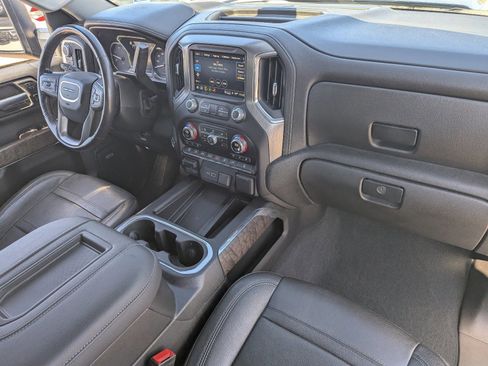 Used 2021 GMC Sierra 2500 Denali w/ Denali Ultimate Package image 13