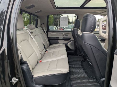 Used 2024 RAM 1500 Limited AWD/4WD image 40