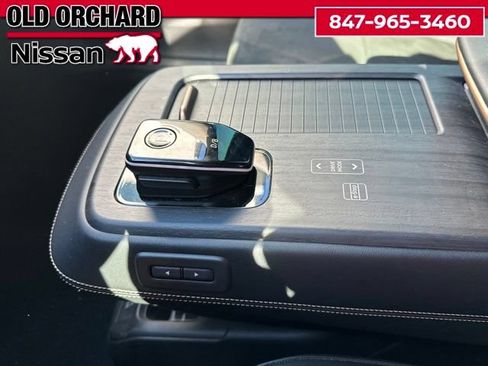 Used 2024 Nissan Ariya AWD image 13
