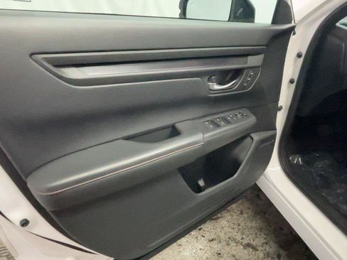 Used 2025 Honda CR-V Sport-L image 29
